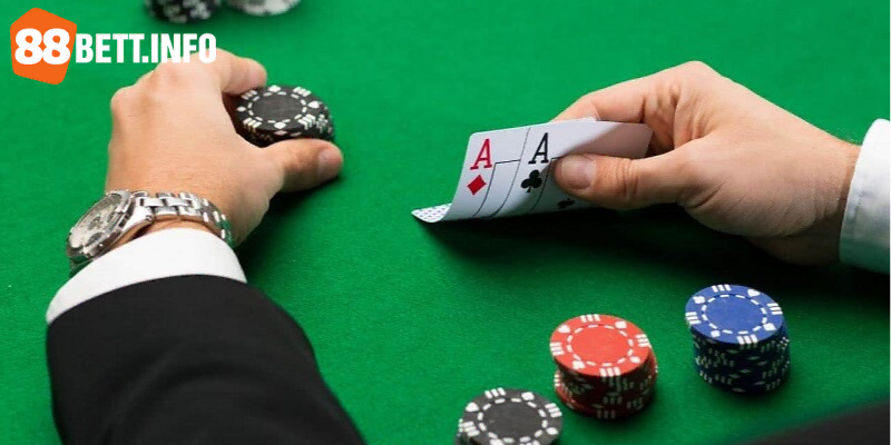 Cập nhật hướng dẫn chơi xì tố chi tiết cùng nhà cái 88BET